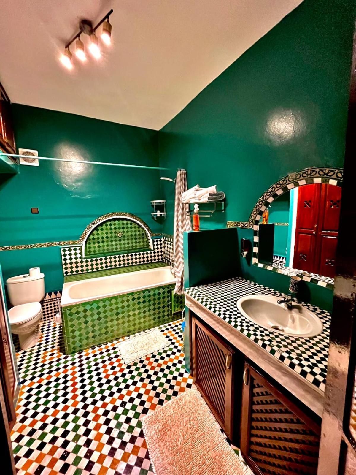 Riad Lalla Zoubida Фес Экстерьер фото
