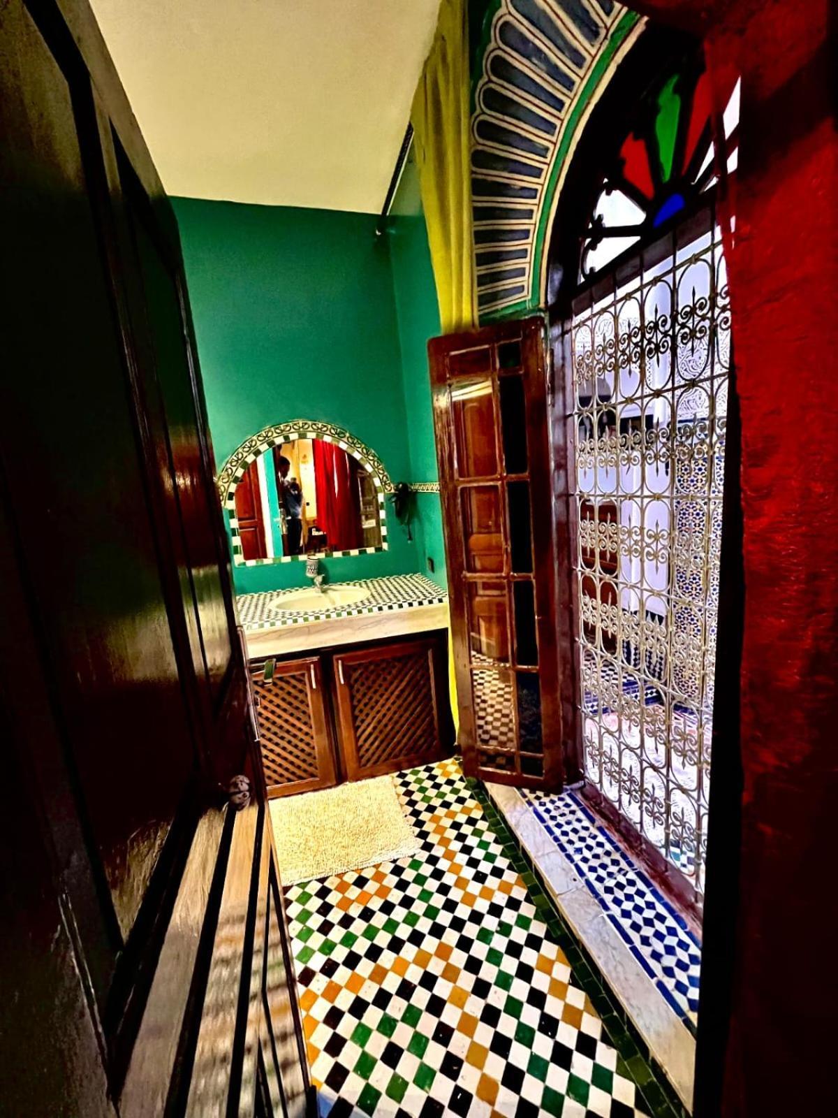 Riad Lalla Zoubida Фес Экстерьер фото