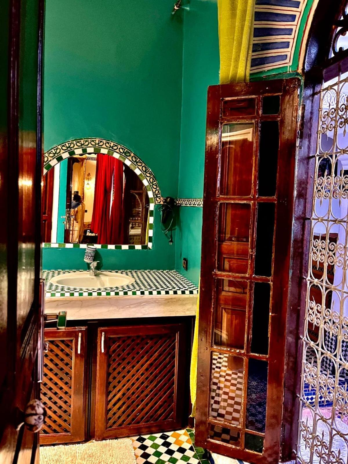 Riad Lalla Zoubida Фес Экстерьер фото